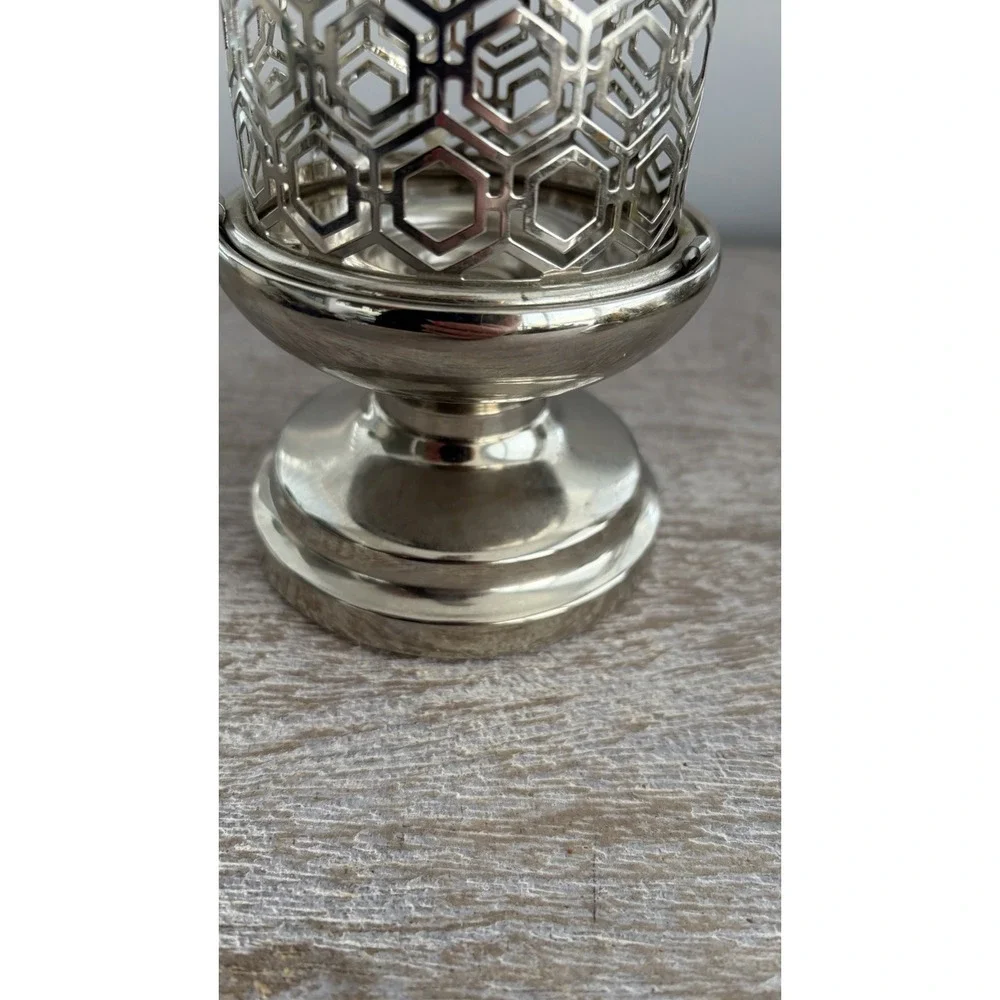 Vintage Cutout Ornate Silver Metal Candleholder Tea light Pillar Vase Decor
